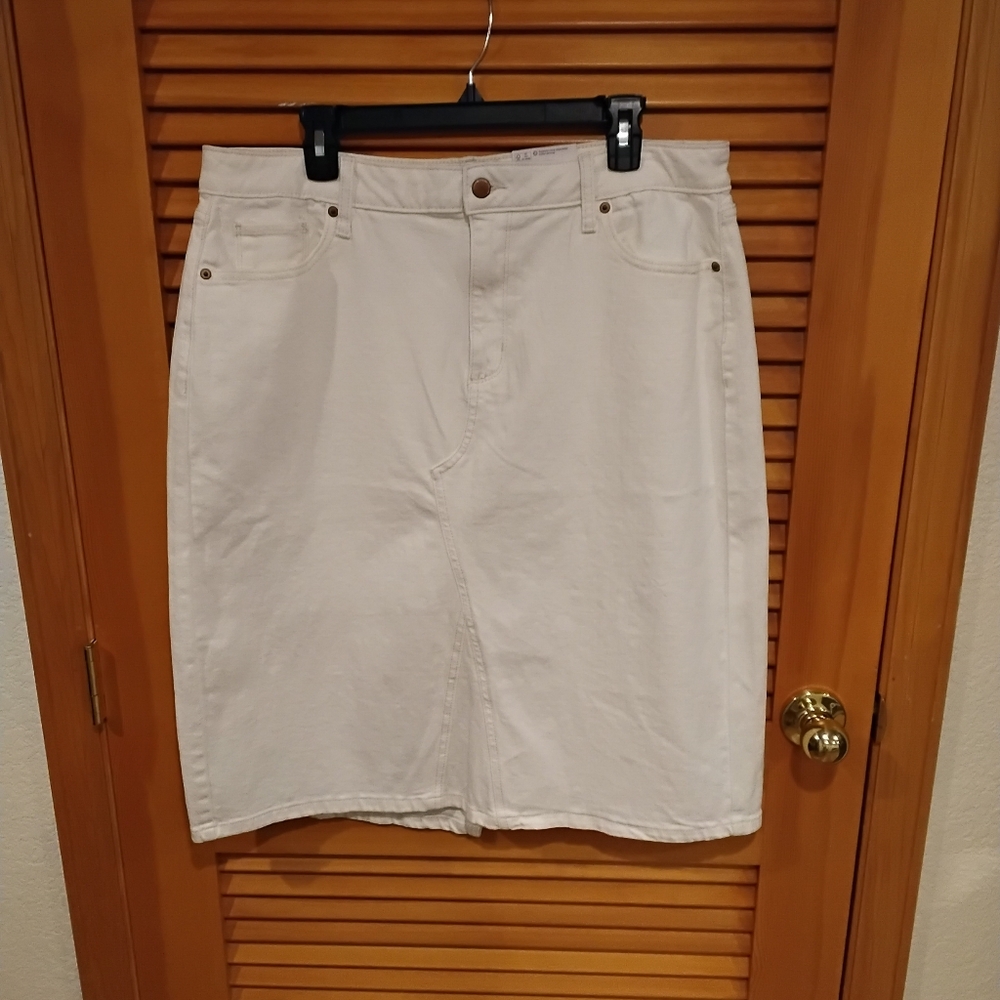 NWT Sonoma Ecru Pencil Denim Skirt 18 Firm Price